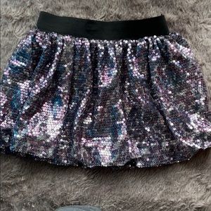 Super cute sequin skirt!!